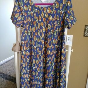 Lularoe small Carly
